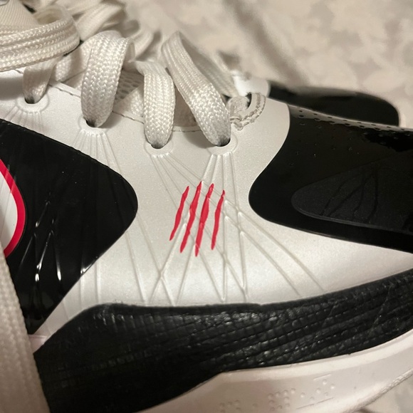 Kobe 5 Alternate Bruce Lees Men US 9.5 - Picture 7 of 8